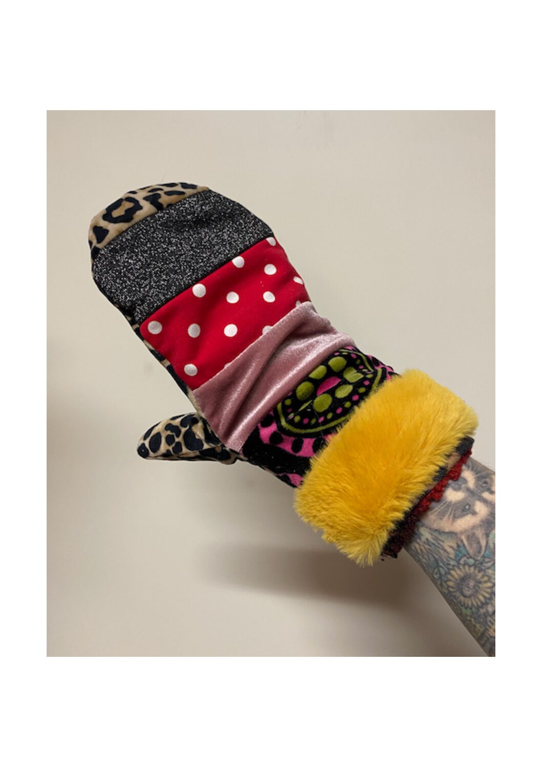 Pantteri, sieni ja tipunen